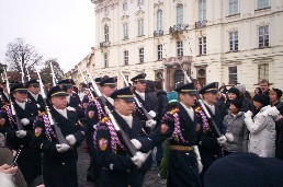Changing guard at Prague Castle