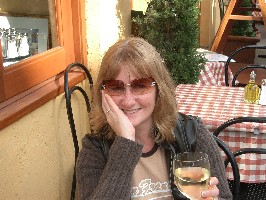 Tracey and the wineglass